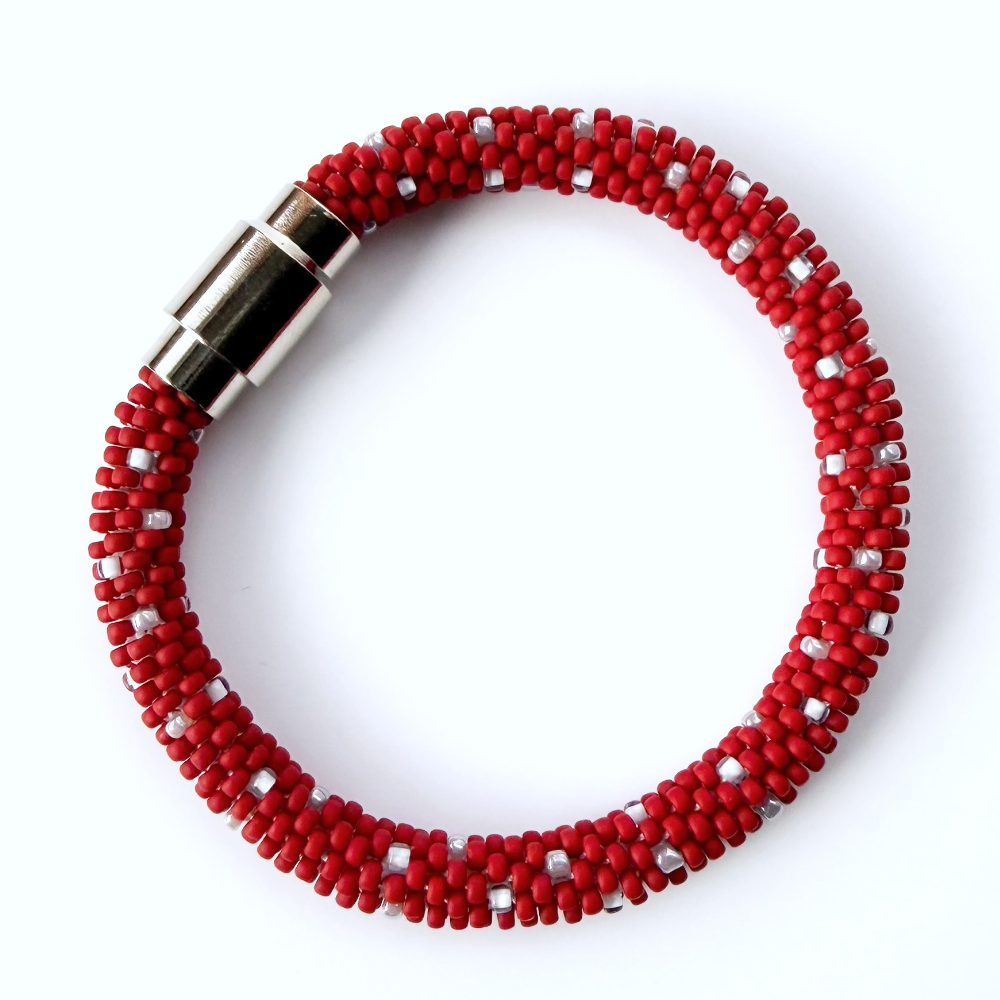 Winterberry - Classic - F