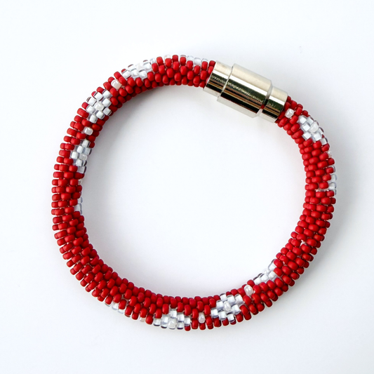 Winterberry - Classic - D